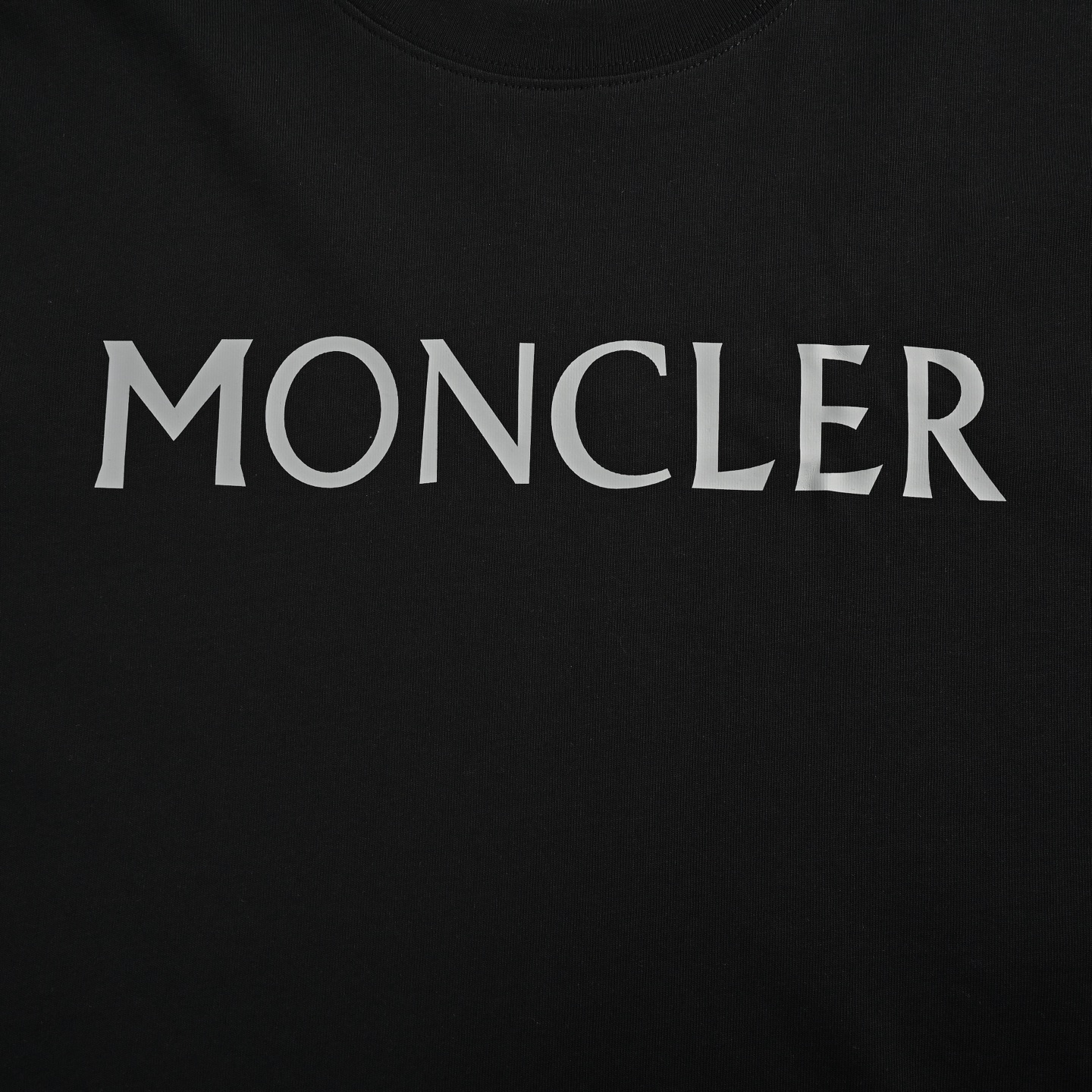 Moncler classic print sleeve pocket short sleeve
