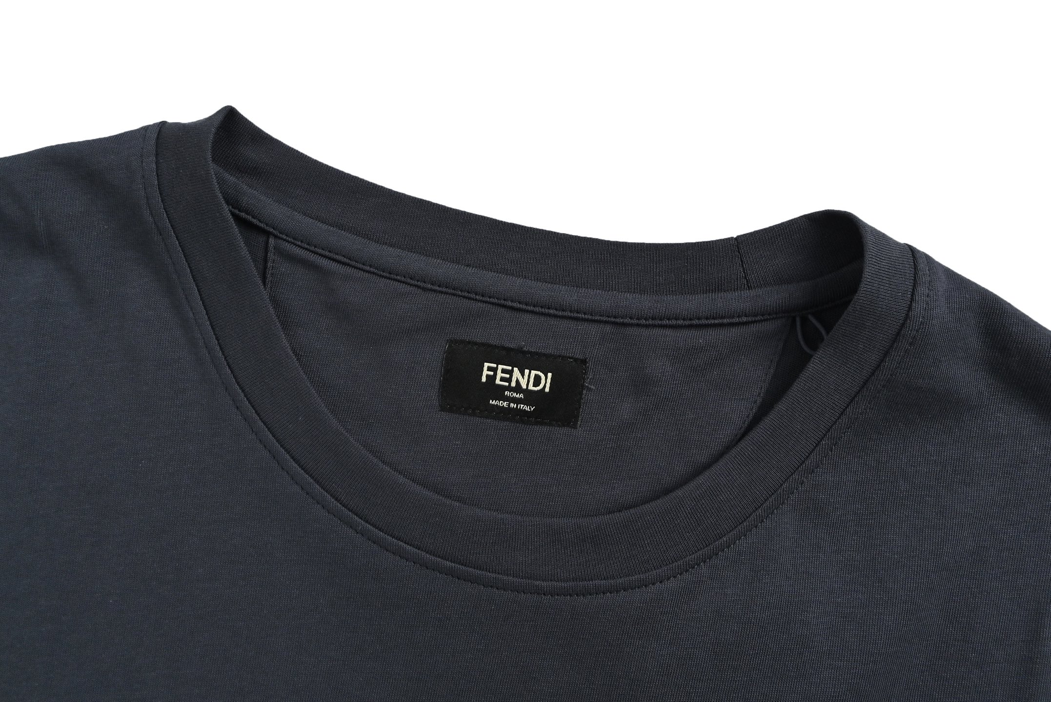 Fendi Club solid color badge embroidered short sleeves