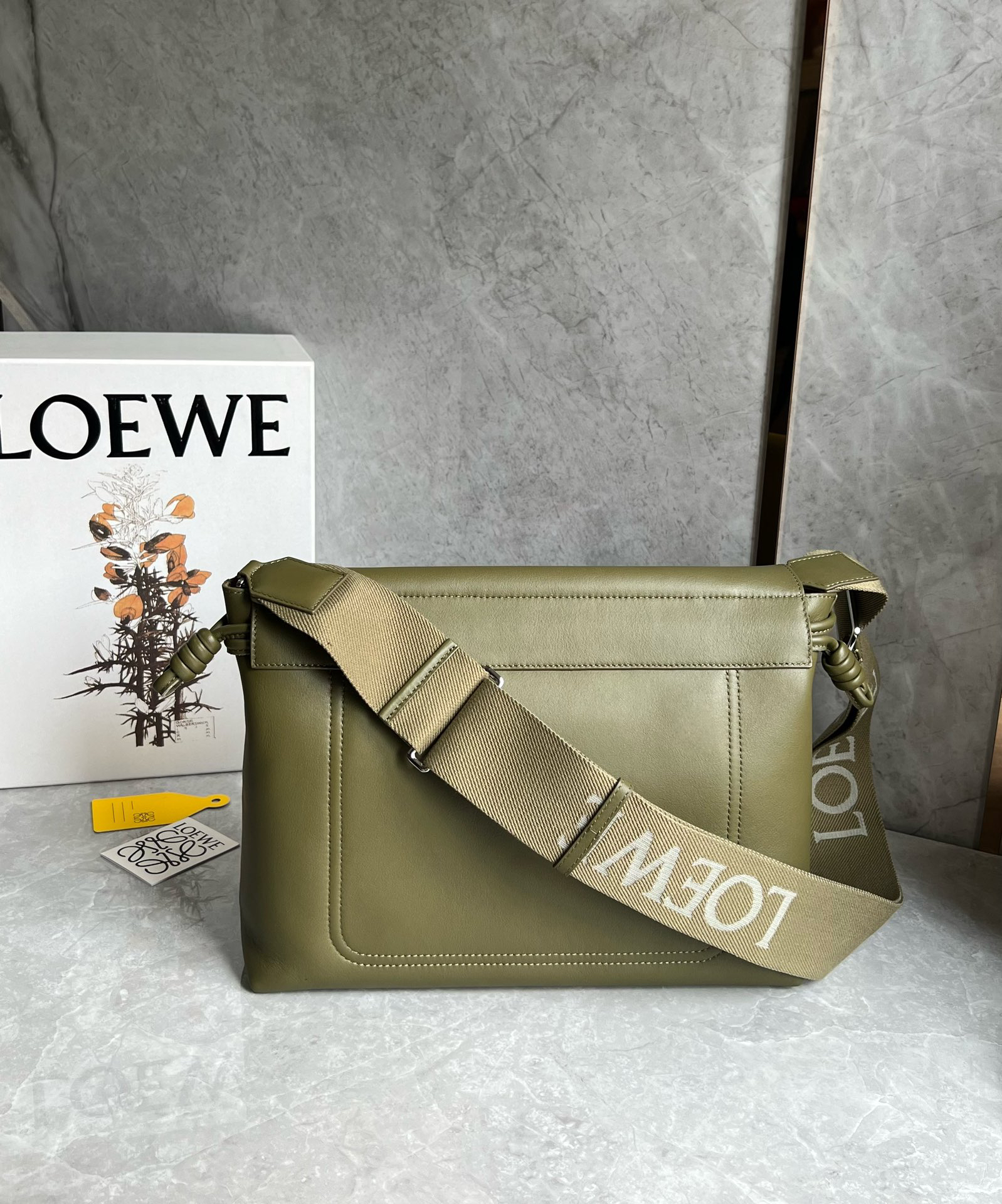 Loewe Flamenco satchel messenger bag 0901