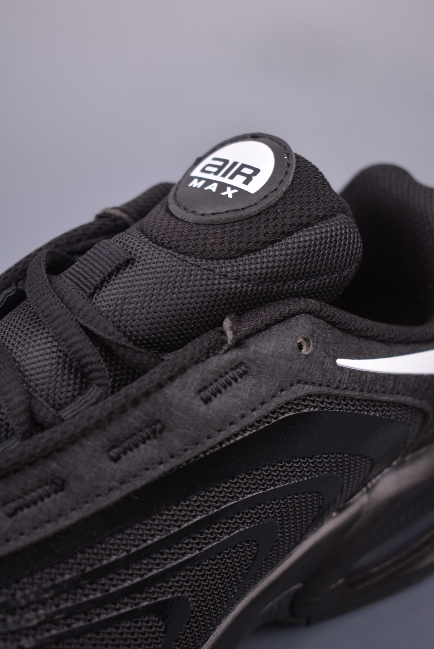 NIKE AIR MAX FIRE 2025 