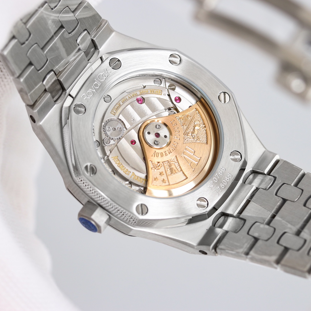Audemars Piguet Royal Oak 15550BA.OO.1356BA.02