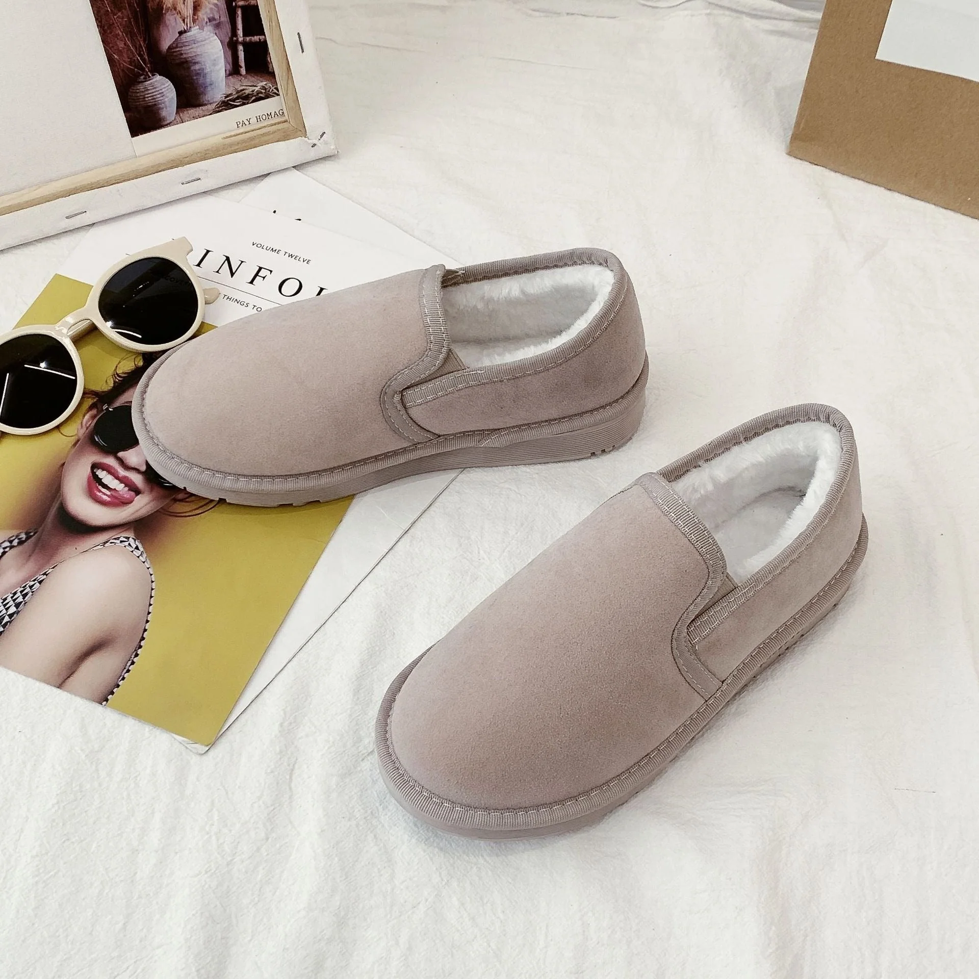 Women's shoes22 - Black | White