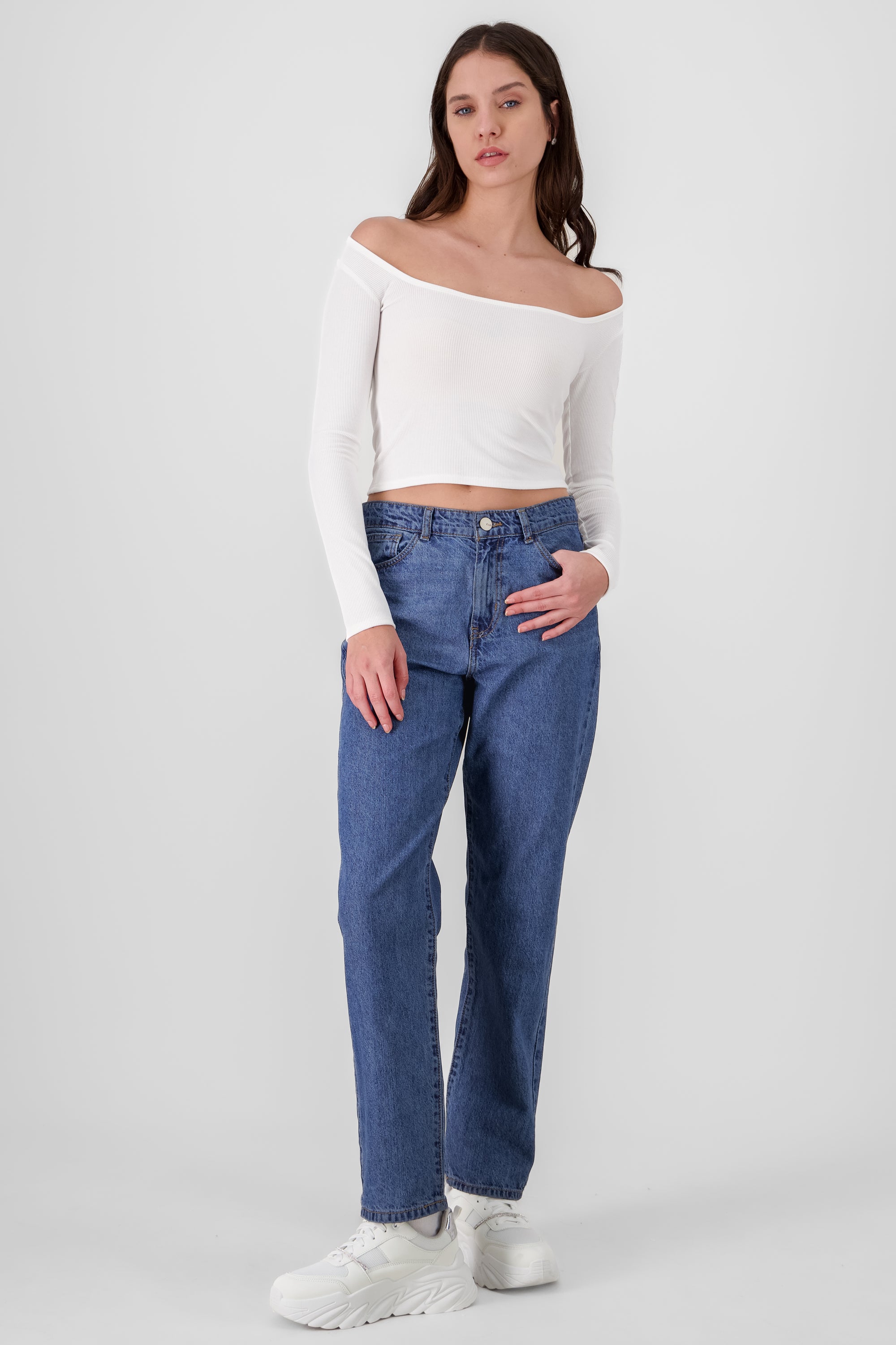 Mid Rise Straight Jeans