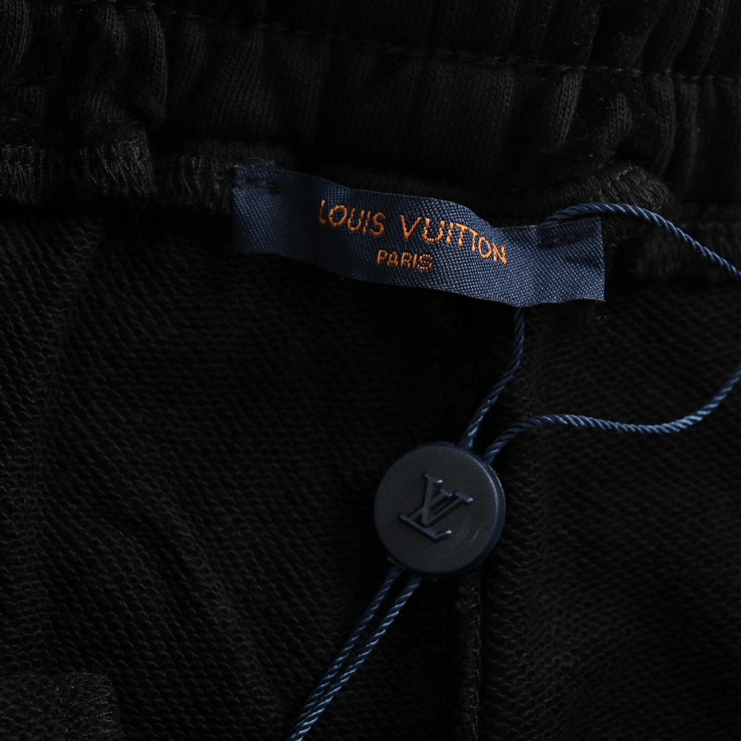 Louis Vuitton 24ss monogram flocked full print logo shorts