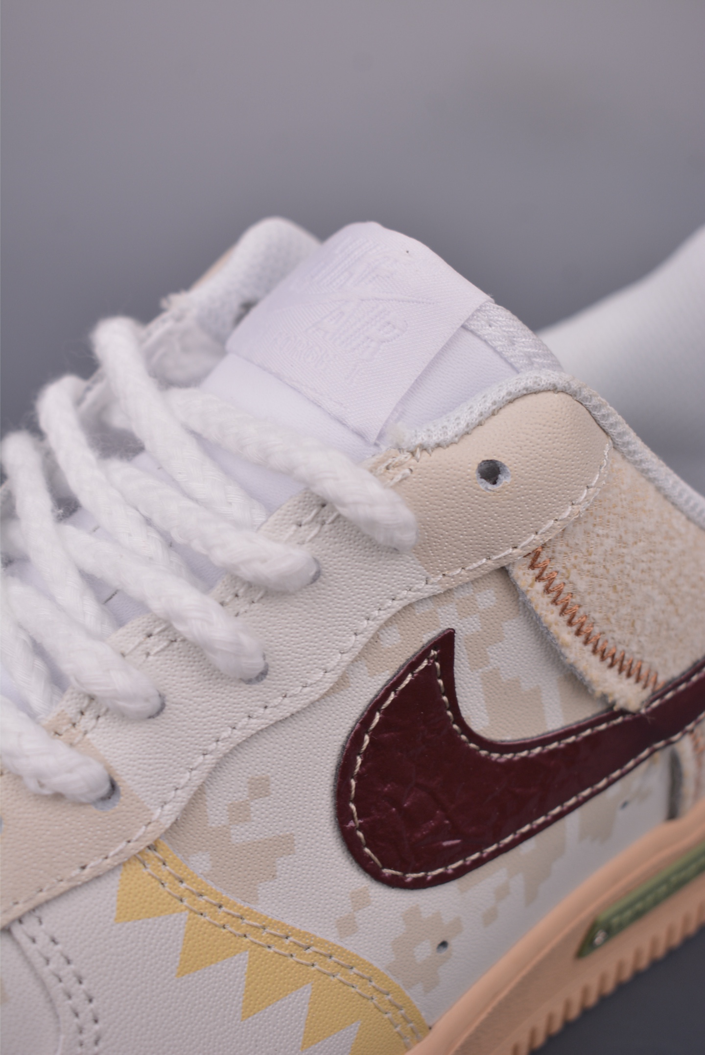 Nike Air Force 1 Low 