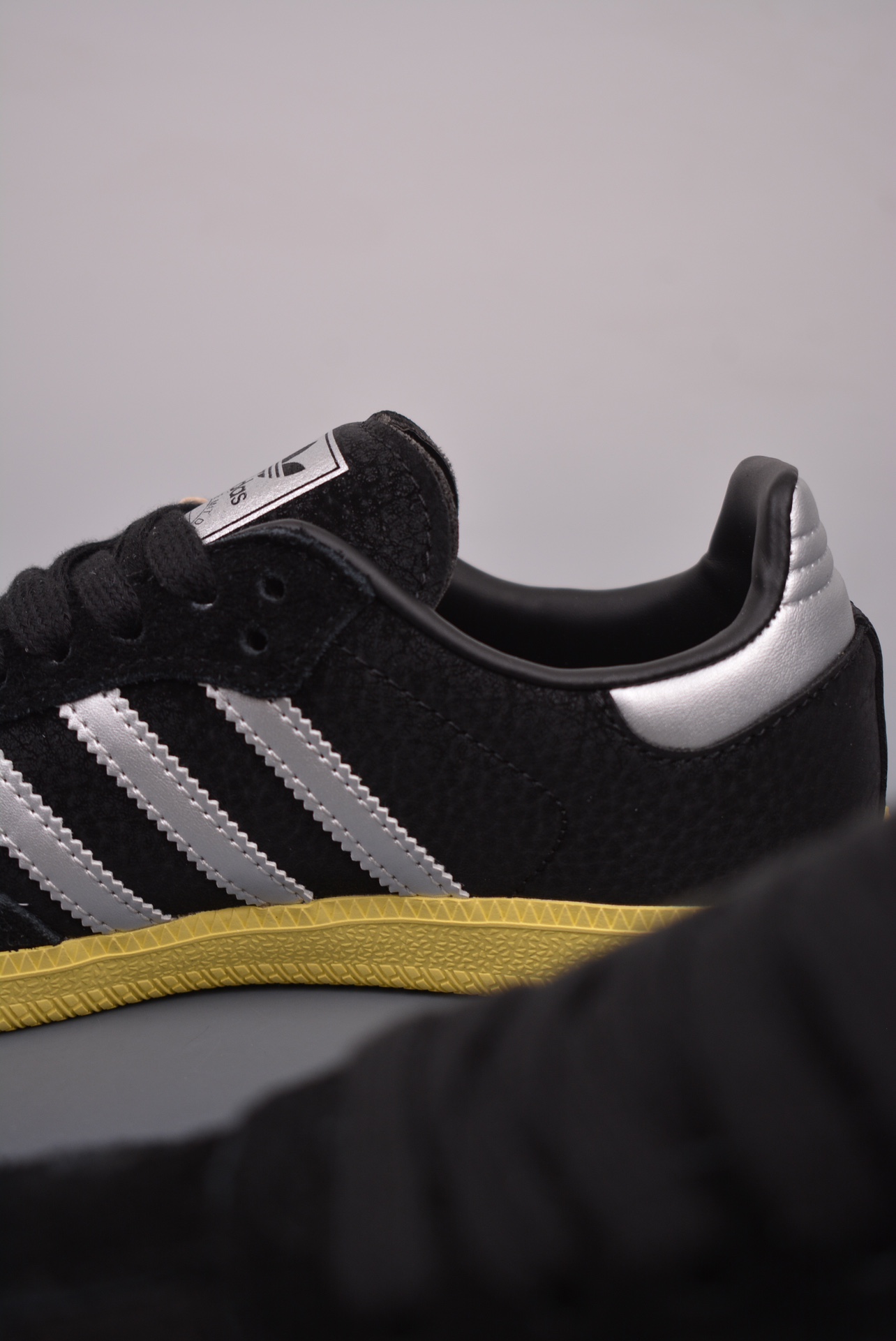 Adidas Samba Vegan Black Yellow IE8128