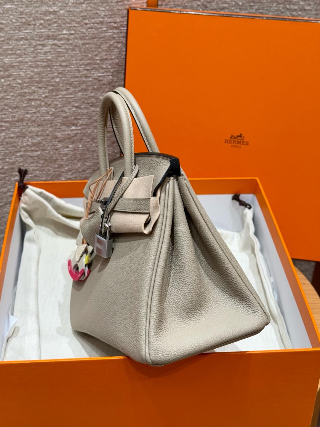Hermès Birkin 81 Gris tourterlle handbag (handmade to order)