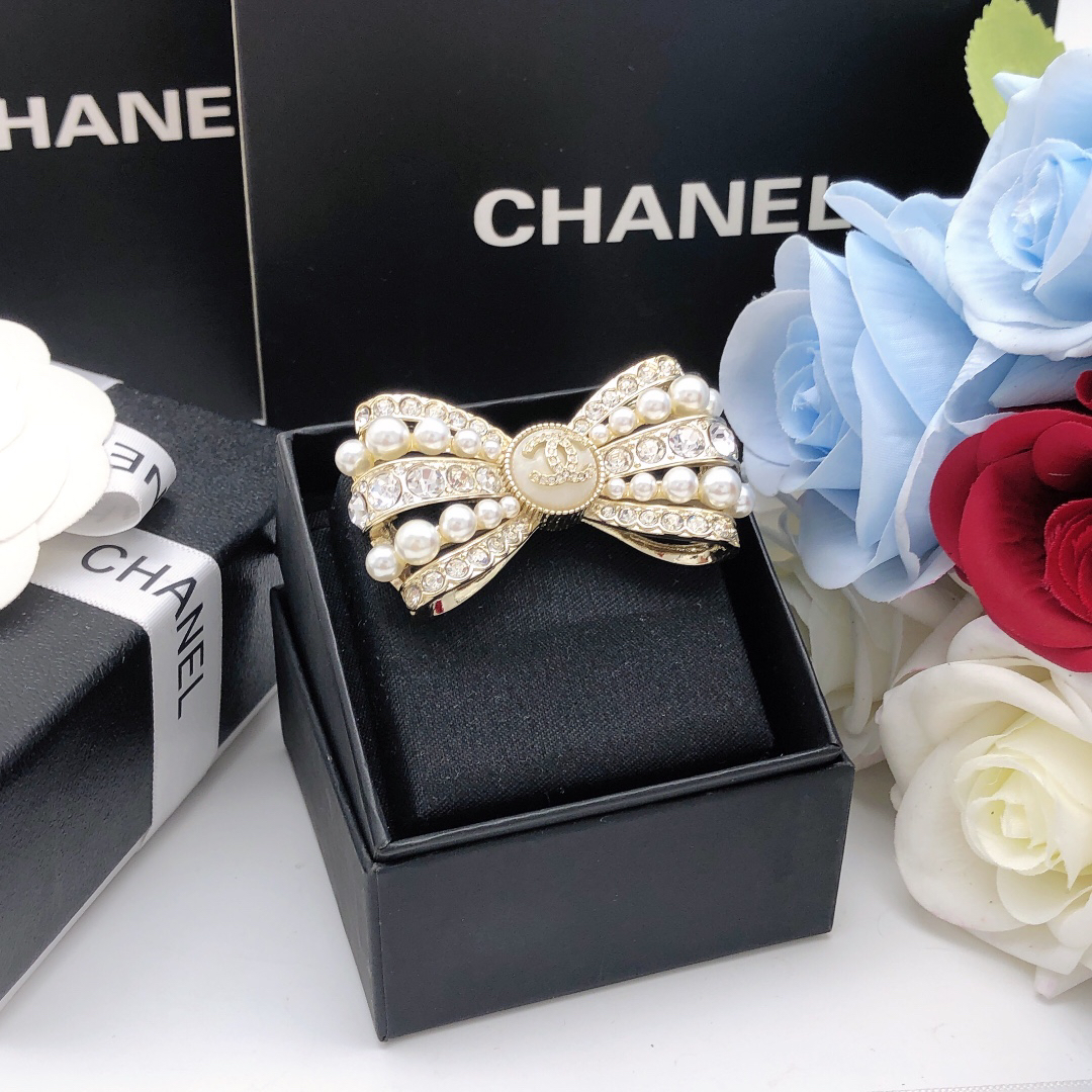 Chanel Pearl and Diamond Double C Brooch