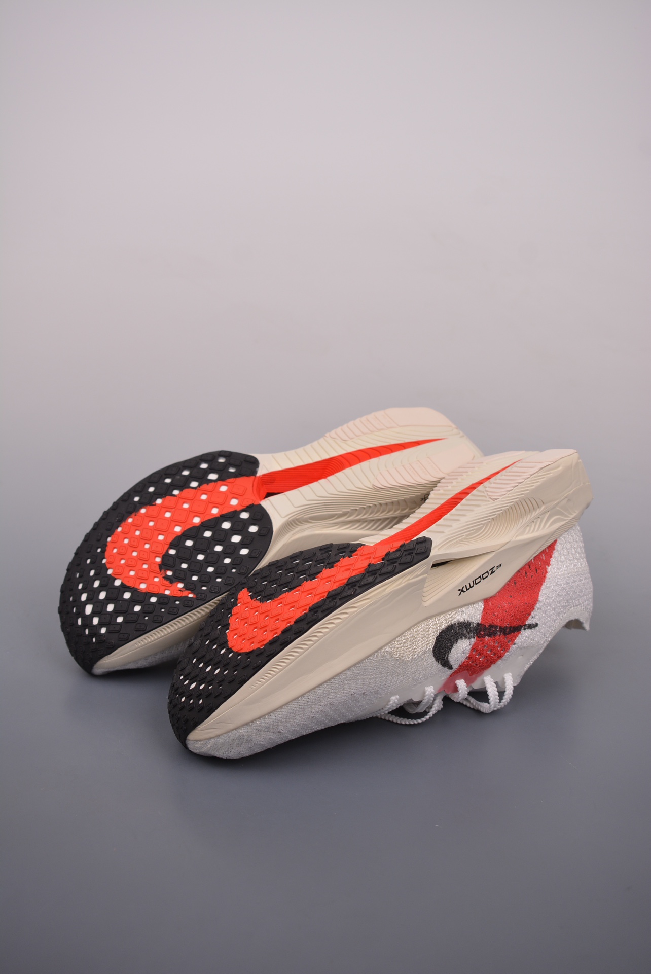 Nike ZoomX Vaporfly Next% 3 Eliud Kipchoge White Black Red FD6556-100