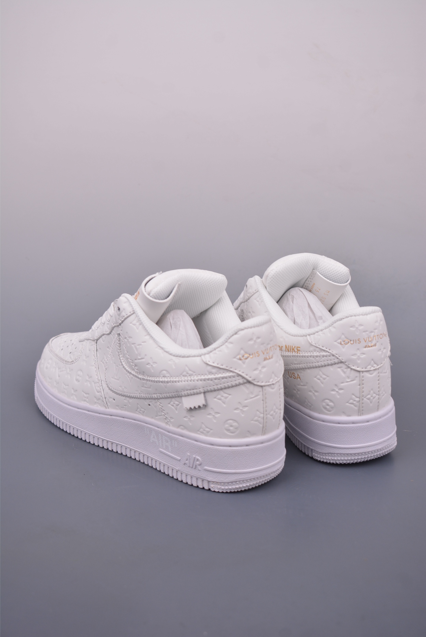 Louis Vuitton x Nike Air Force 1'07 LV8 Low 
