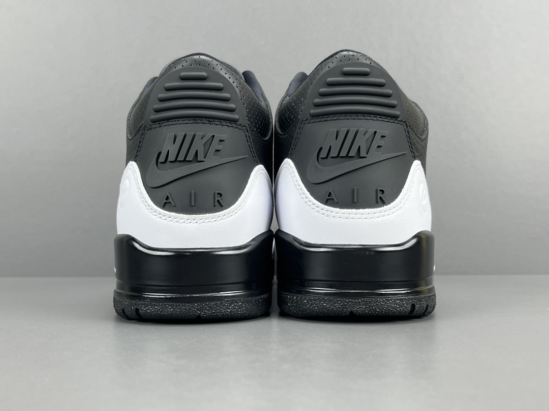 Fragment Design x Jordan Air Jordan 3 BlackWhite” DA3595-001