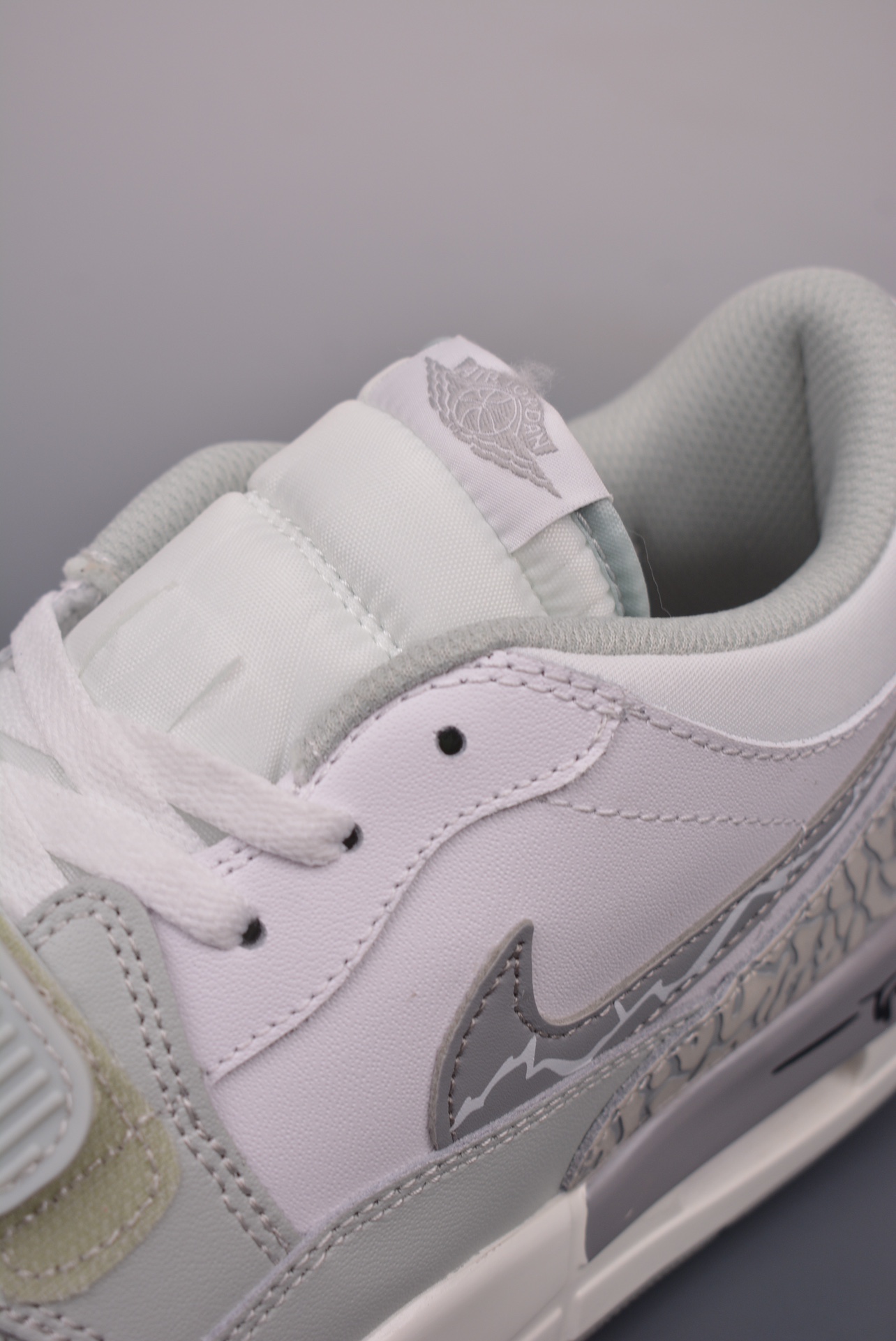 Air Jordan Legacy 312 Low Sea Glass FV8115-101