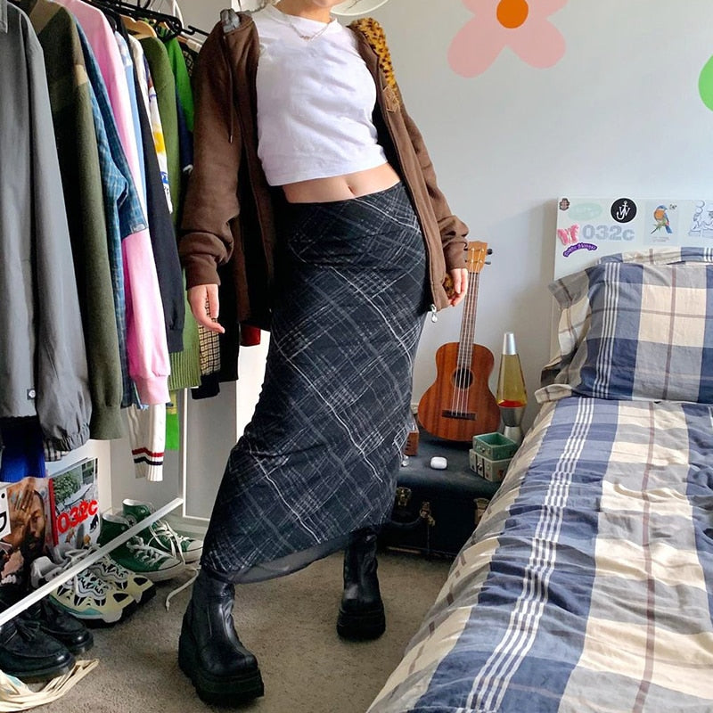 Grunge ‘90s Long Plaid Skirt