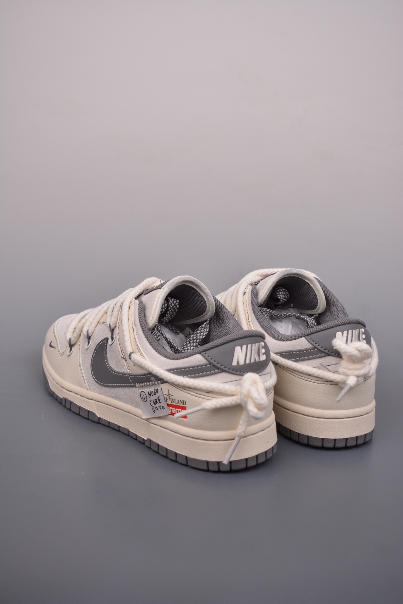 Stone Island x Supreme x Nike By You SB Dunk Low Retro SP Beige Dark Grey YX5066-203