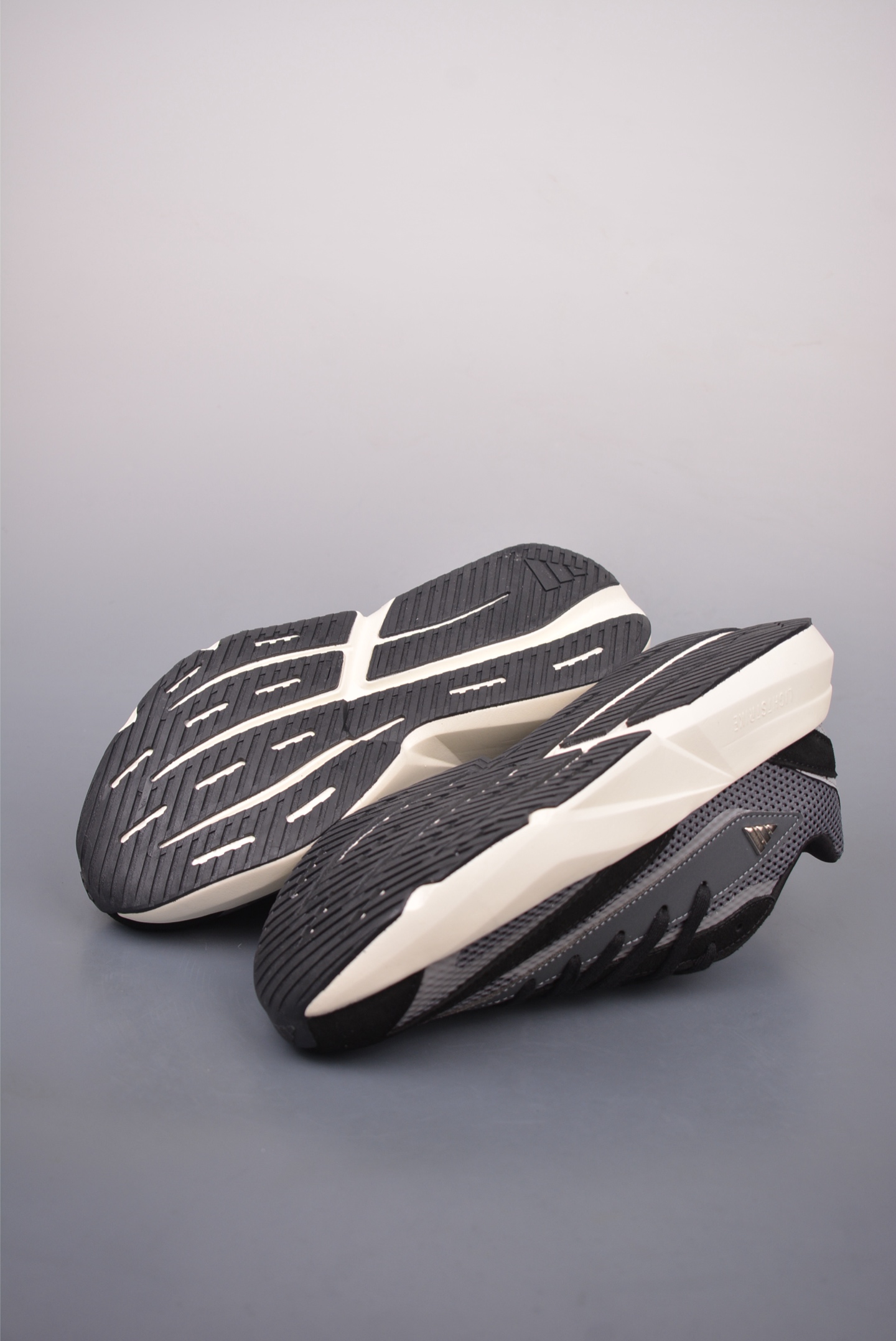 Adidas Lightblaze Low Black, Gray and White JH6958
