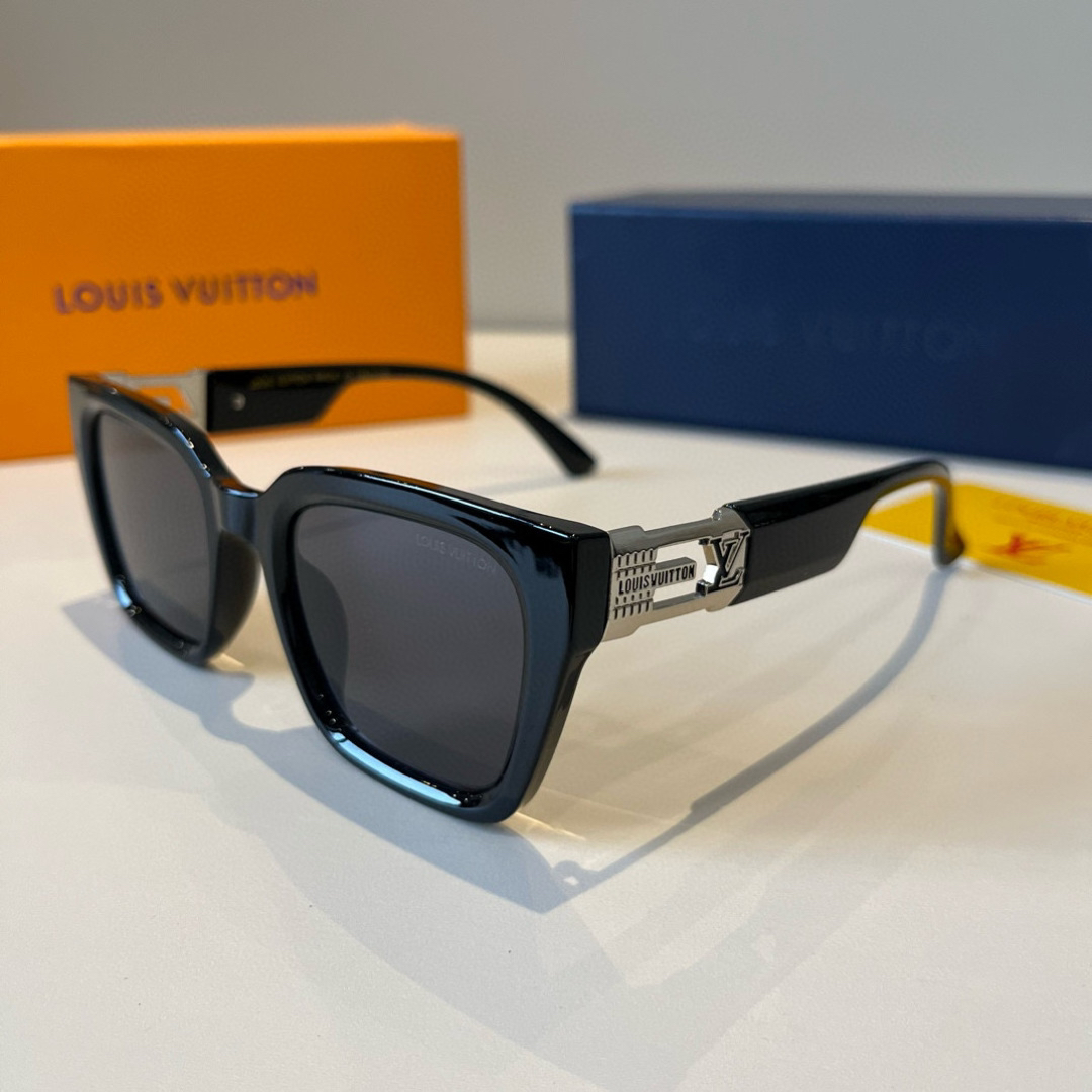 Louis Vuitton Square Frame Sunglasses