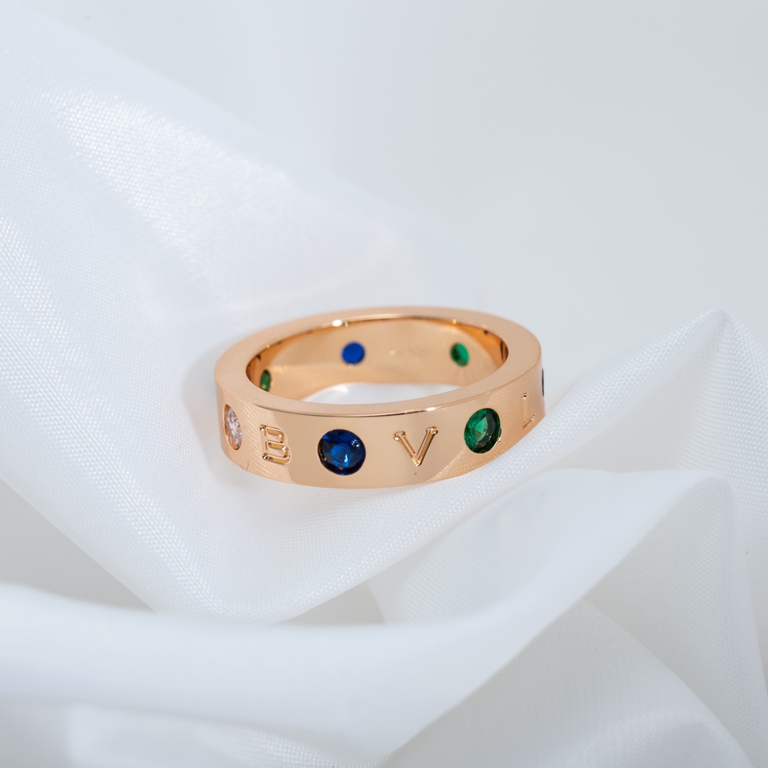 Bulgari logo diamond ring
