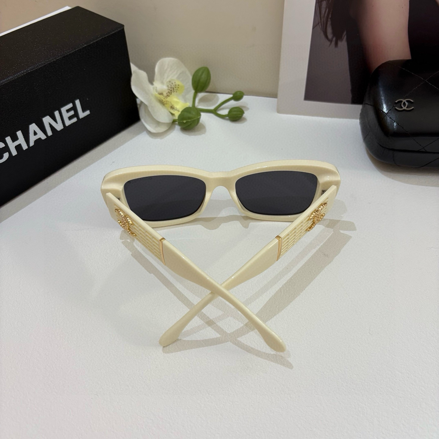 Chanel round frame sunglasses