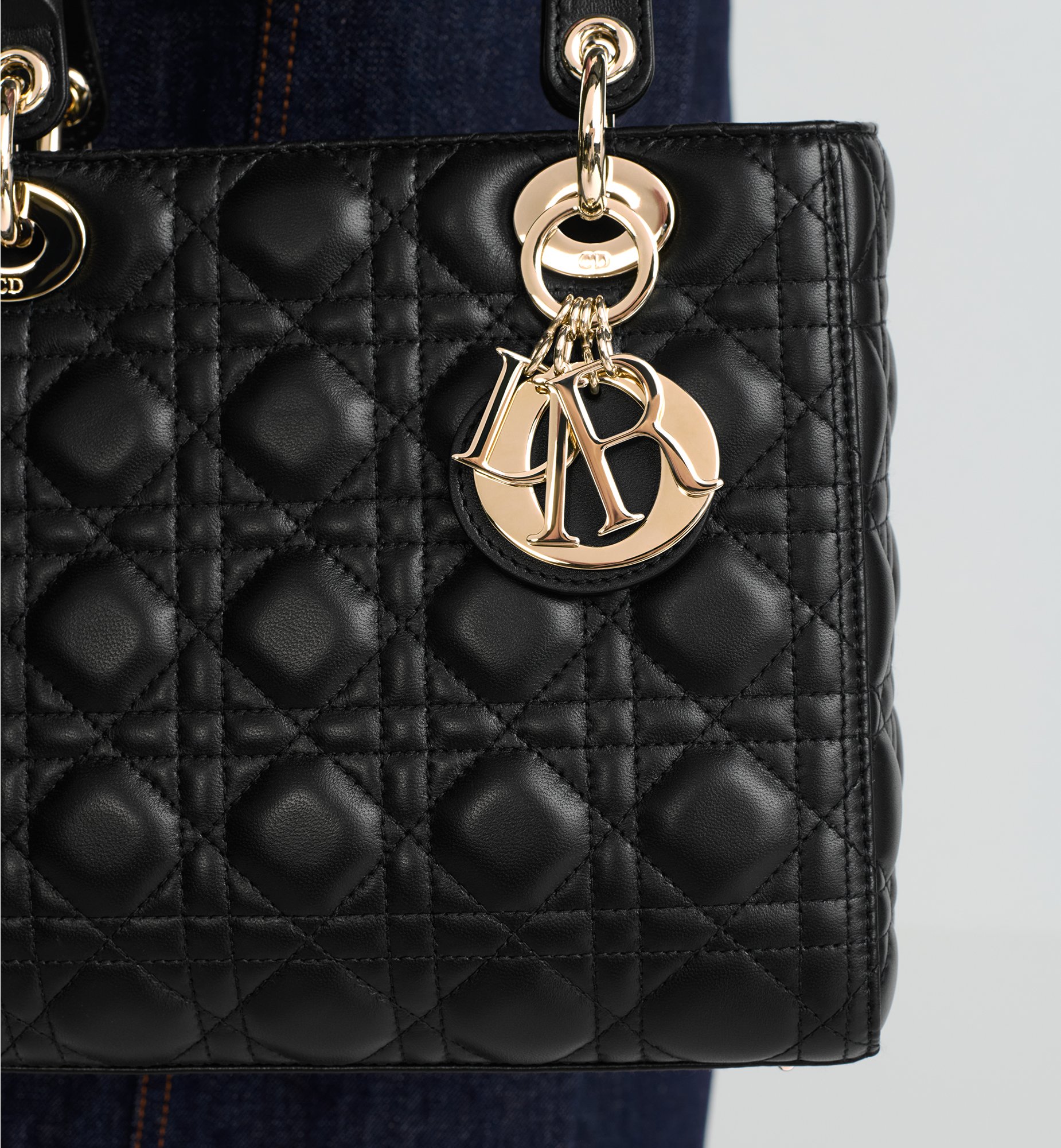 Dior Medium Lady Dior Handbag M0565ONGE_M900