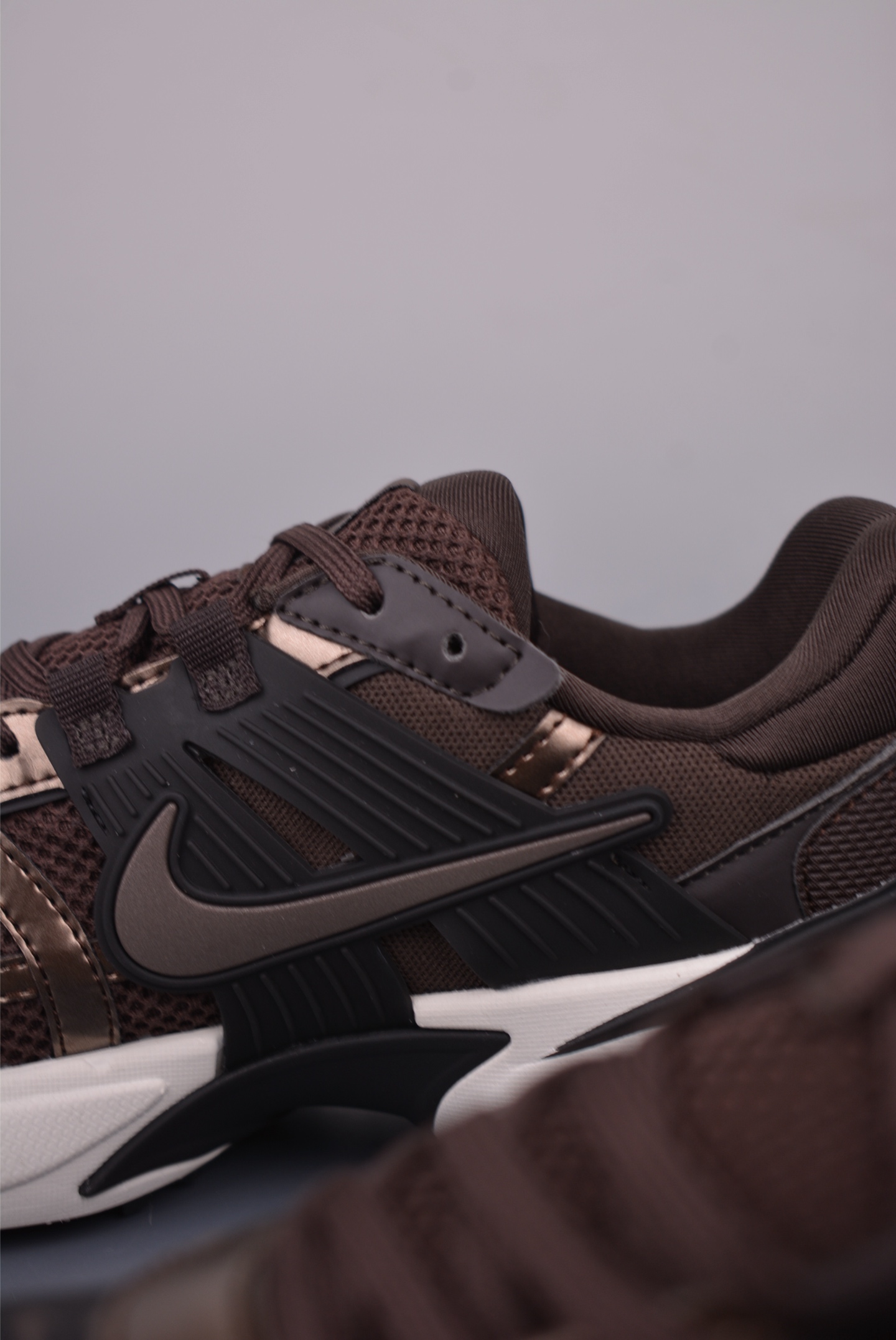 Nike V2K Runtekk 