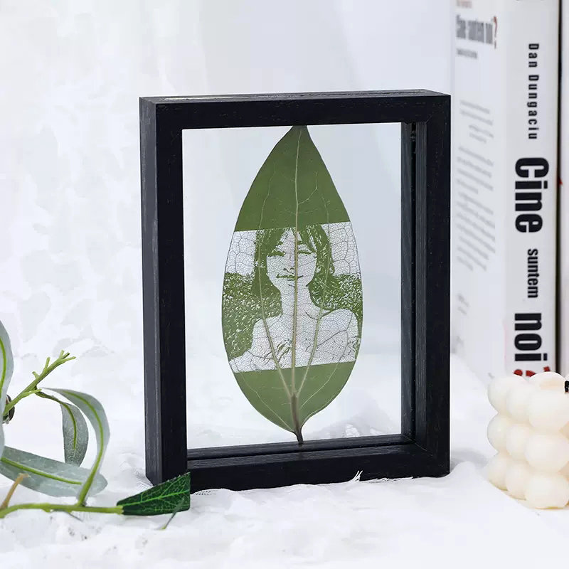 Handmade Customized Leaf Carving Photos Art
