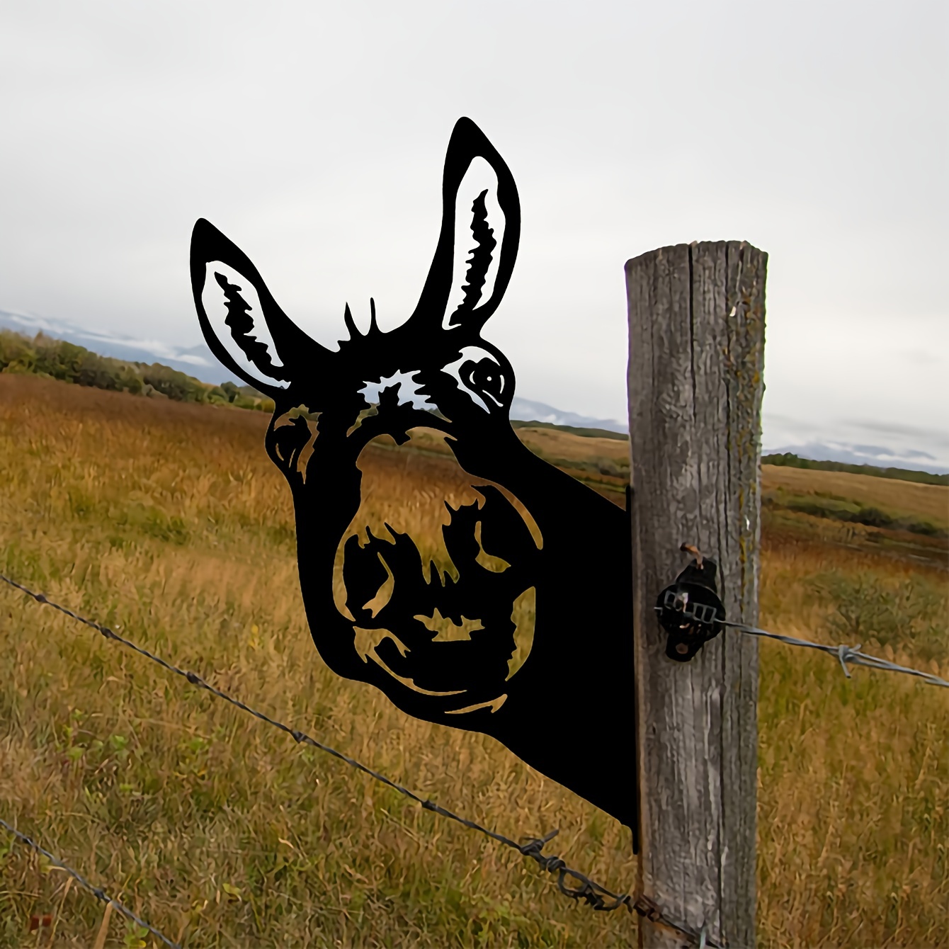 1pc Vintage Donkey Head Shape Iron Silhouette, Cute Ornament For Outdoor Garden Fence, Farm Craftwork Decor