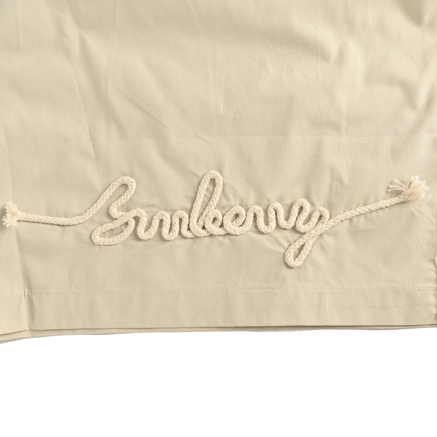 Burberry 25ss Khaki Knot Embroidered Shorts