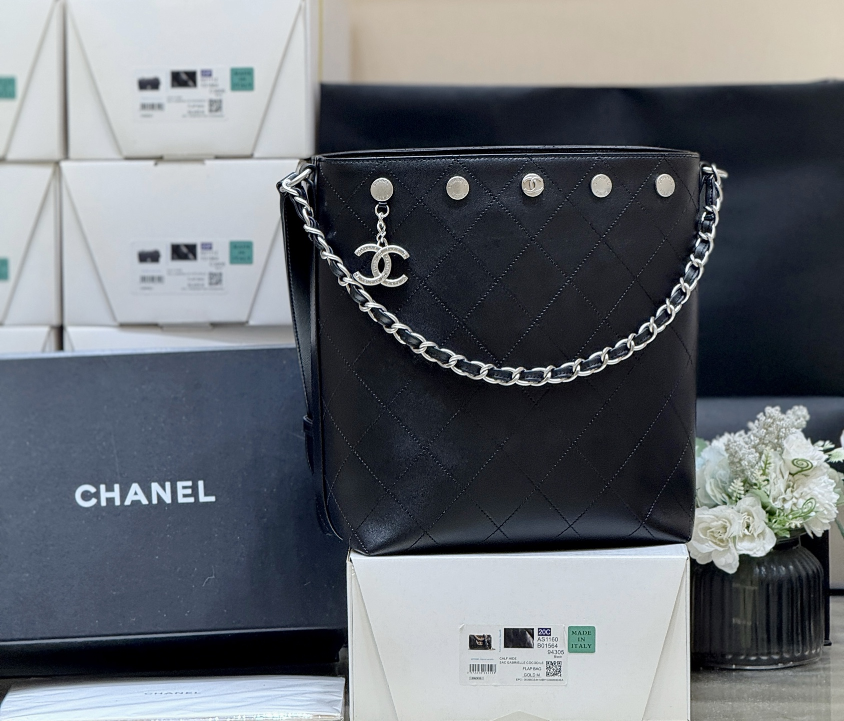 Chanel 25P Spring/Summer Preview Series Rivet Bucket Bag AS5406