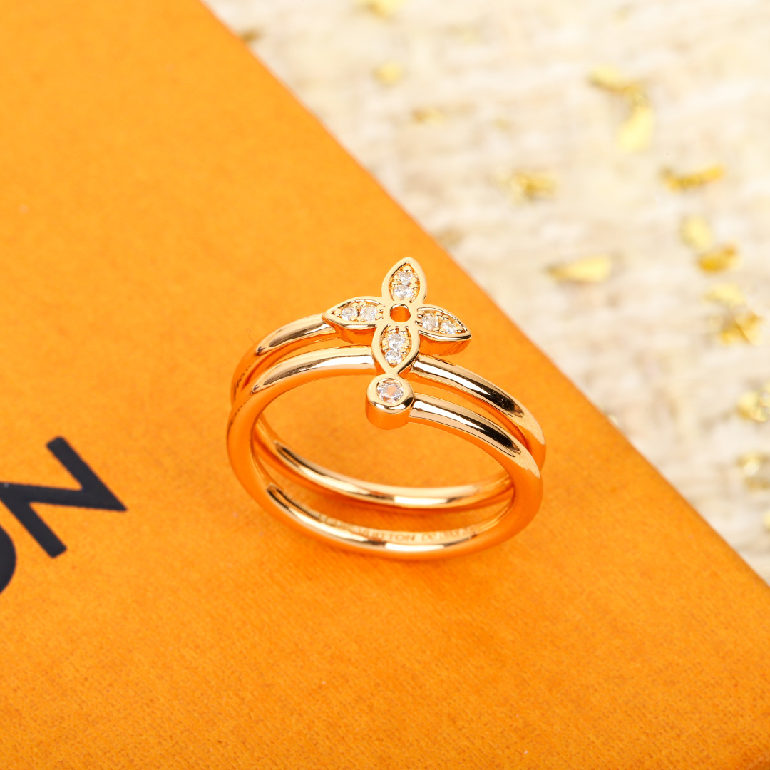 Louis Vuitton STAR BLOSSOM DOUBLE HOOP RING