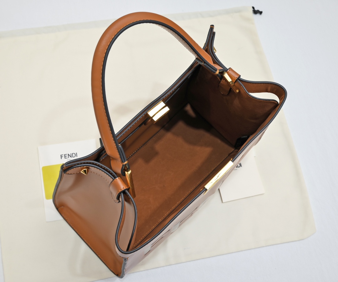 FENDI peeekaboo X-Lite series handbag 3306