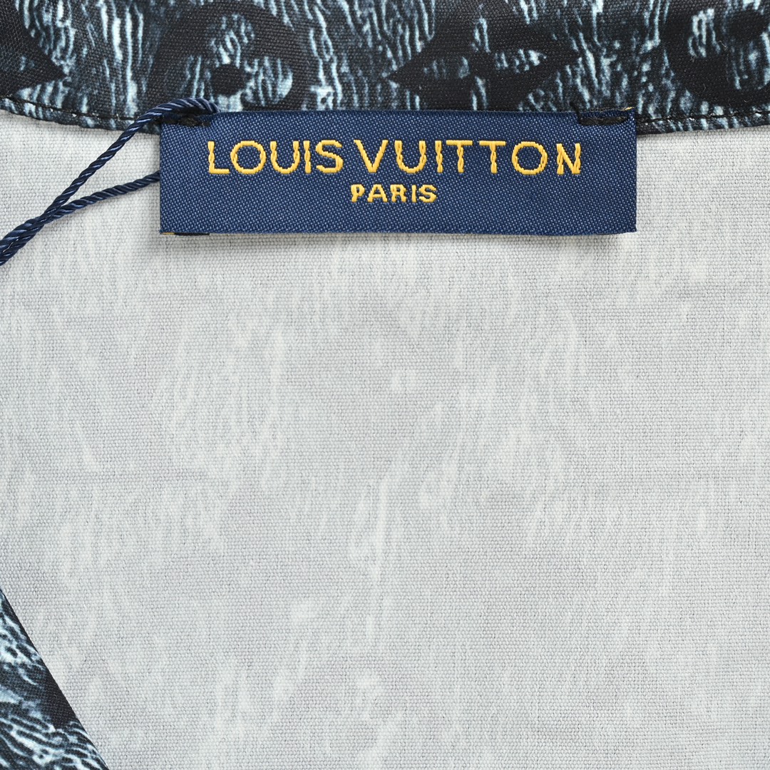 Louis Vuitton 24ss short-sleeved shirt with all-over monogram print