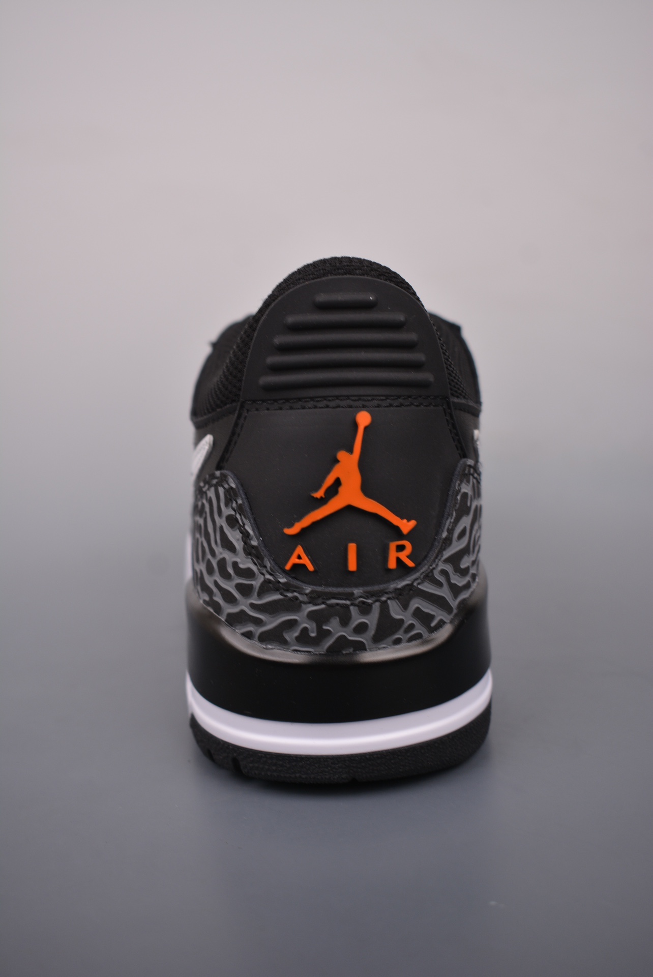 Nike Air Jordan Legacy 312 Low Black Fear CD9054-018