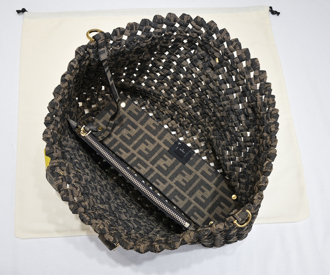 FENDI Tote series handbag 4407