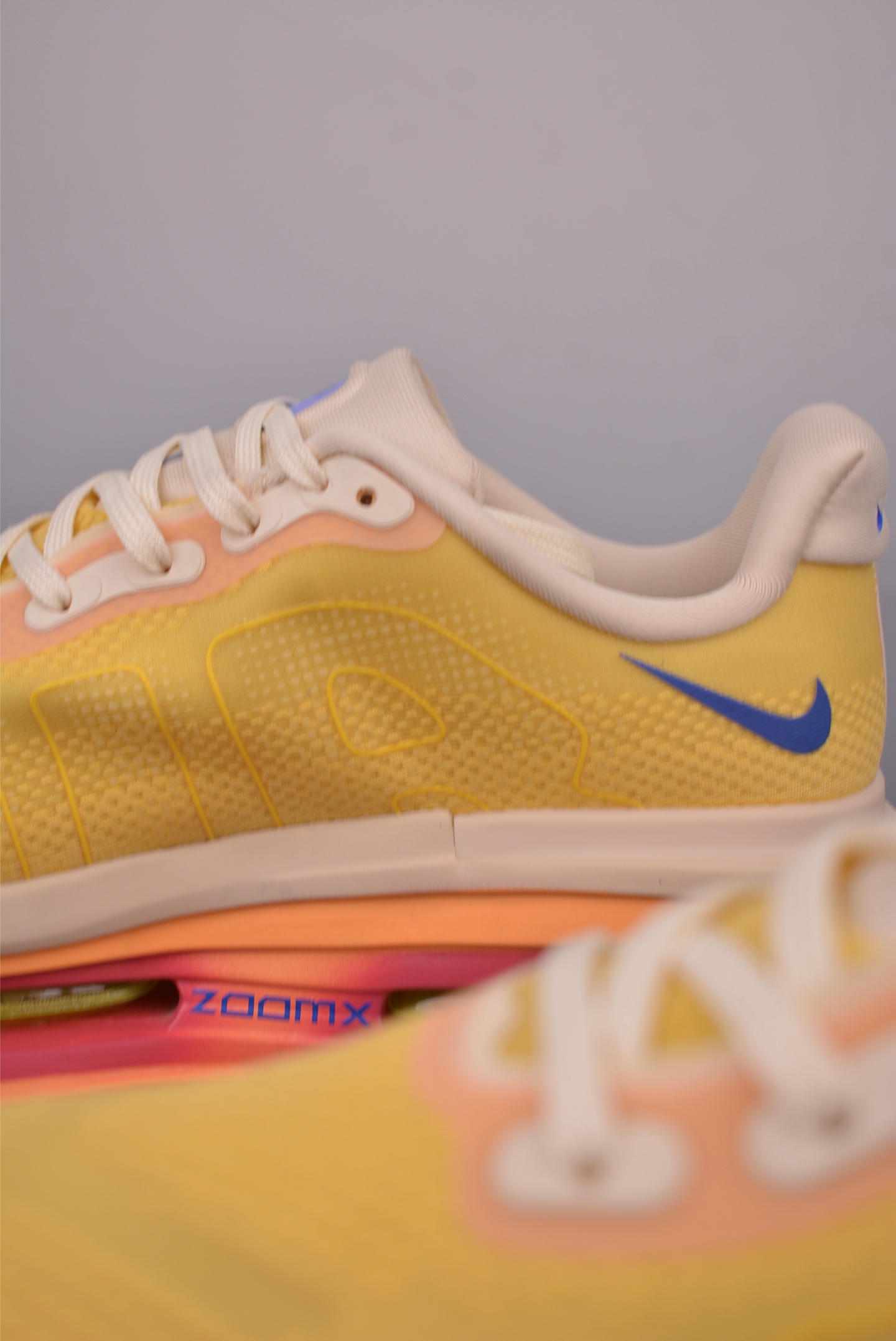 Nike Vomero Premium Air 