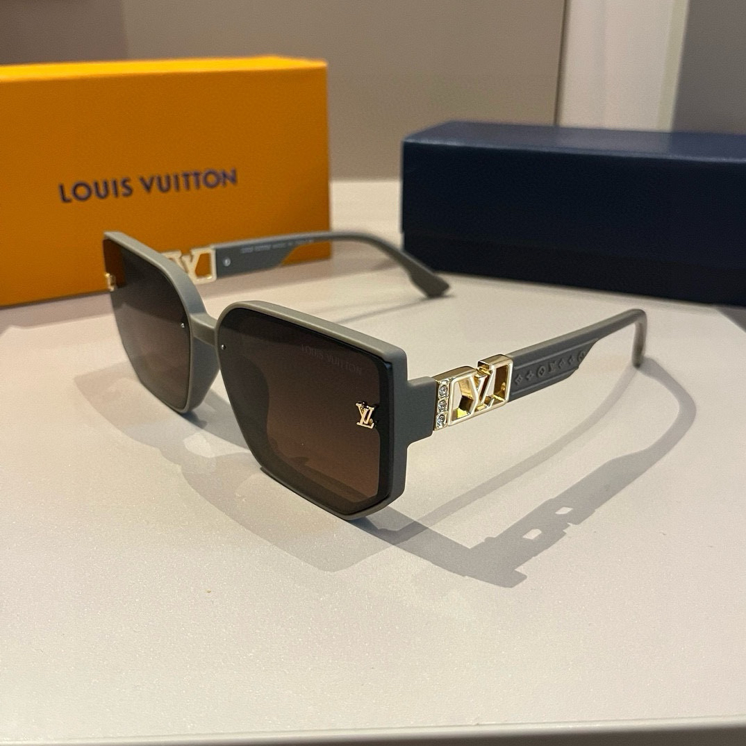 Louis Vuitton Square Frame Sunglasses