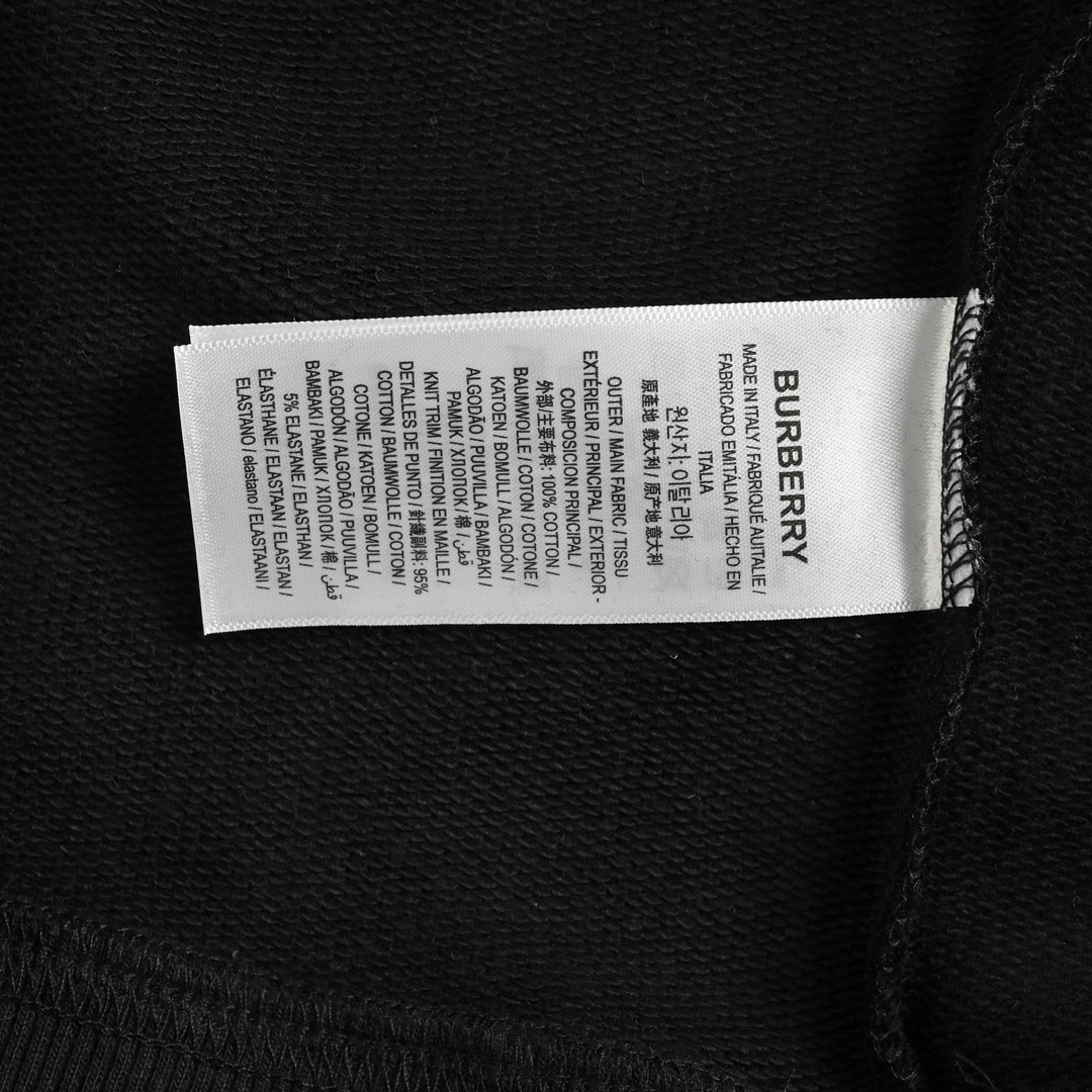 Burberry 24Fw gold-embroidered lettering hooded sweatshirt