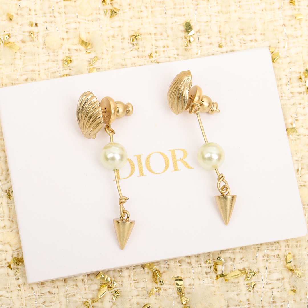 Dior Shell Earrings