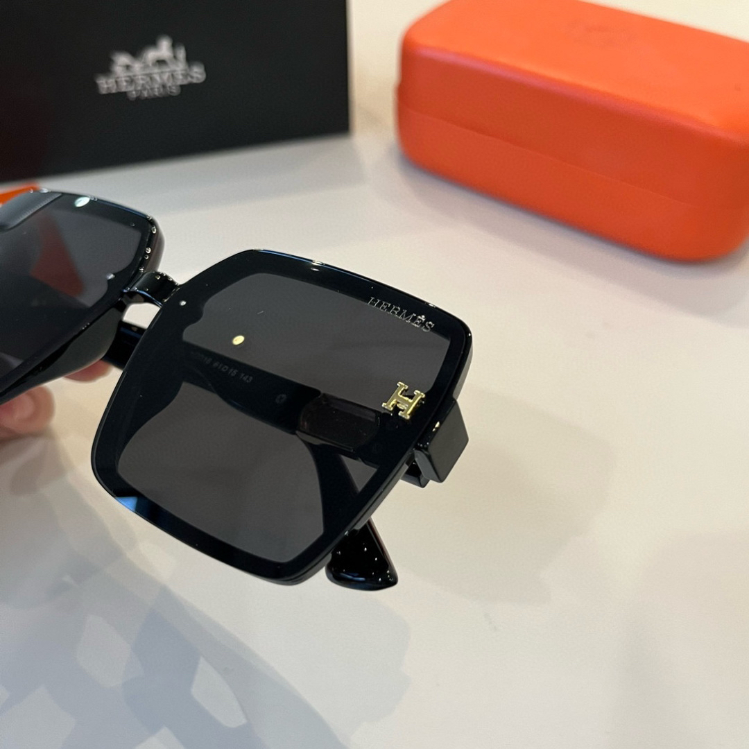Hermes Square Frame Sunglasses