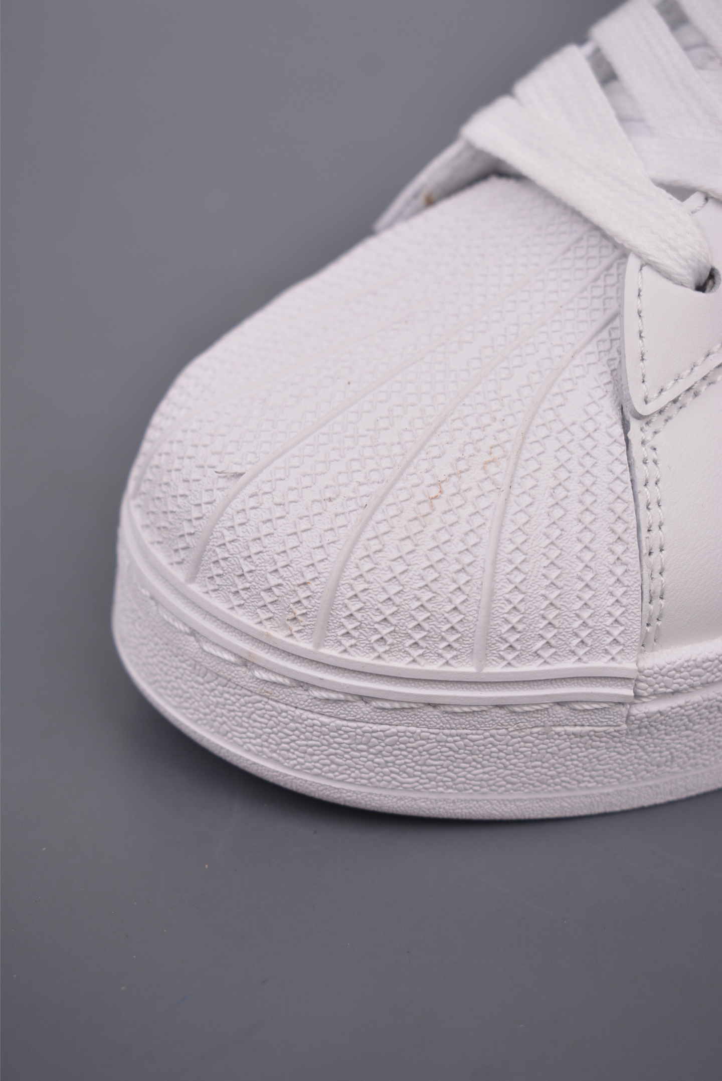 Adidas Originals Superstar XLG Leather Platinum ID4655