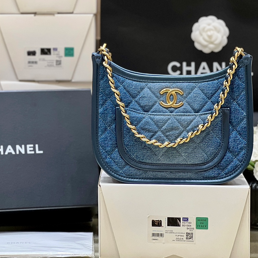 Chanel 24S denim hobo AS4532 00128