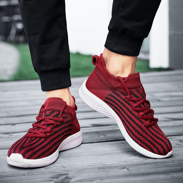 Men's Flying Woven Lace-Up Sneakers