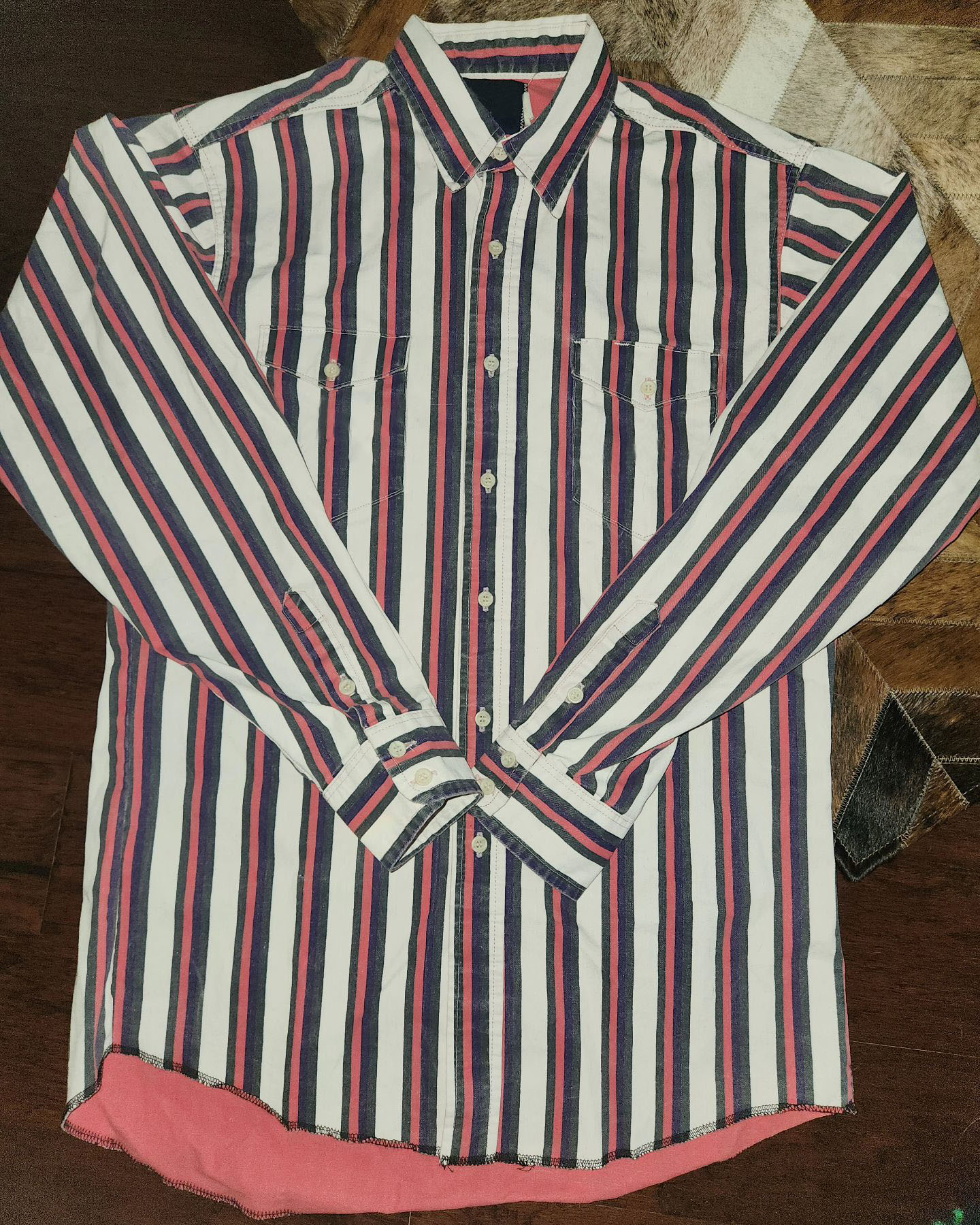 Men's Retro Casual Red and White Striped Shirt