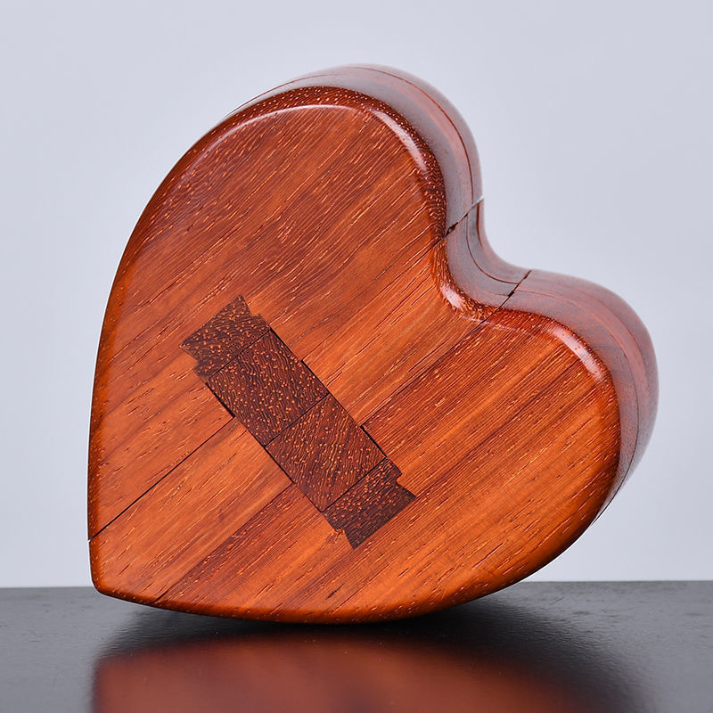 💝 Romantic Heart-Shaped Wooden Puzzle Box – A Gift Full of Surprises! 💍