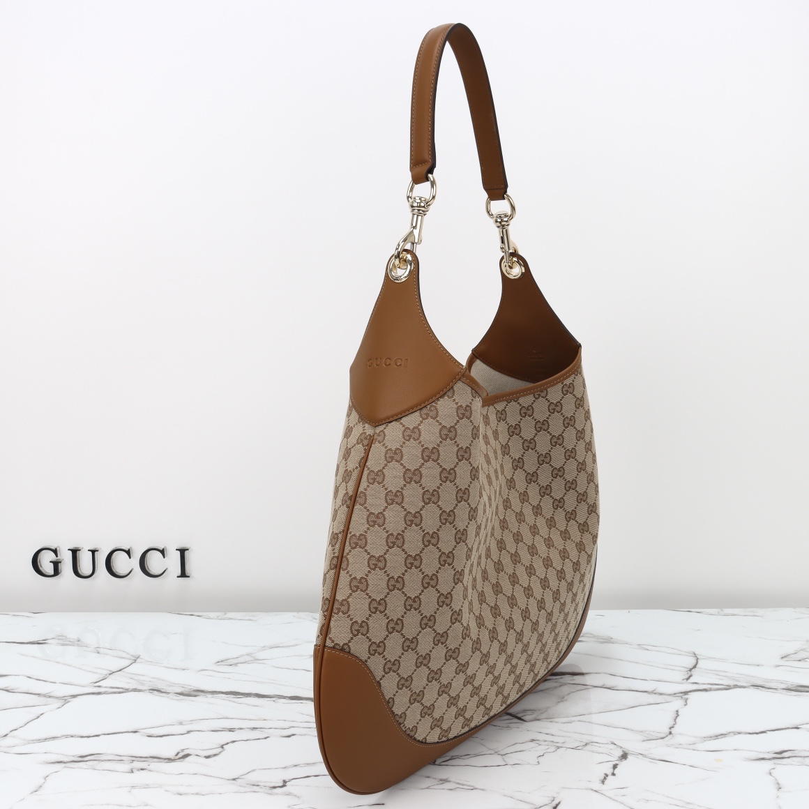 Gucci B large shoulder bag ‎815924 HAAKG 9755