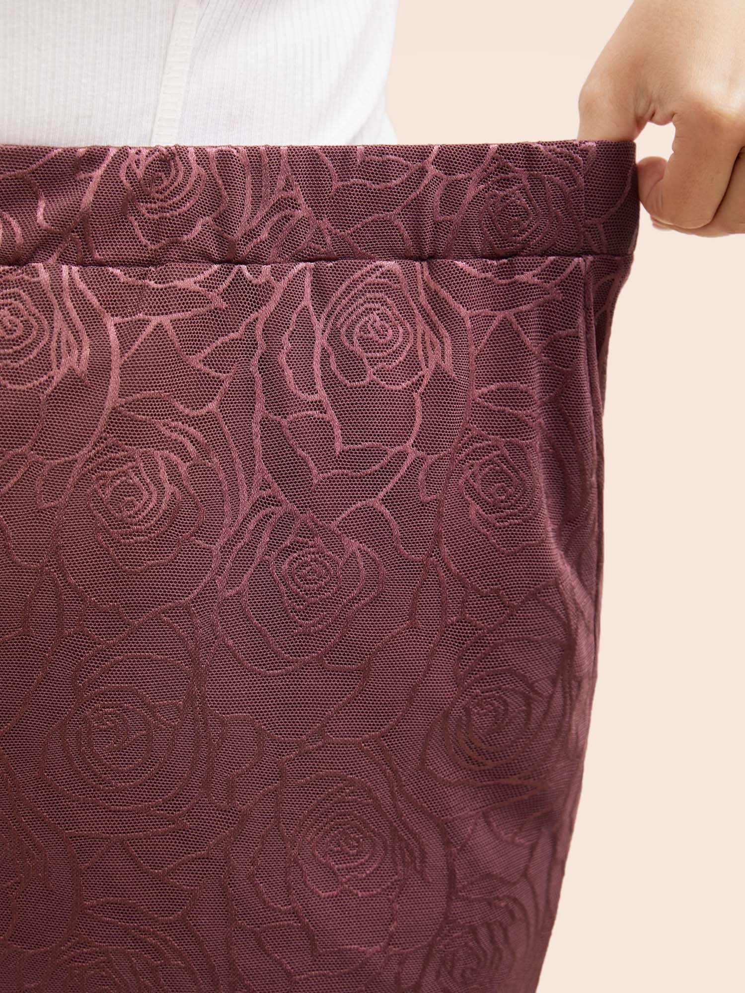 Floral Textured Mesh Elastic Waist Skirt