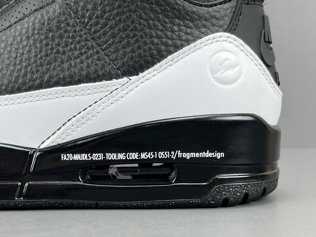 Fragment Design x Jordan Air Jordan 3 BlackWhite” DA3595-001