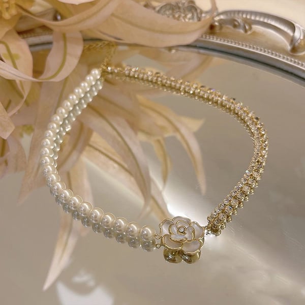 Camellia Flower Pearl Necklace Vintage