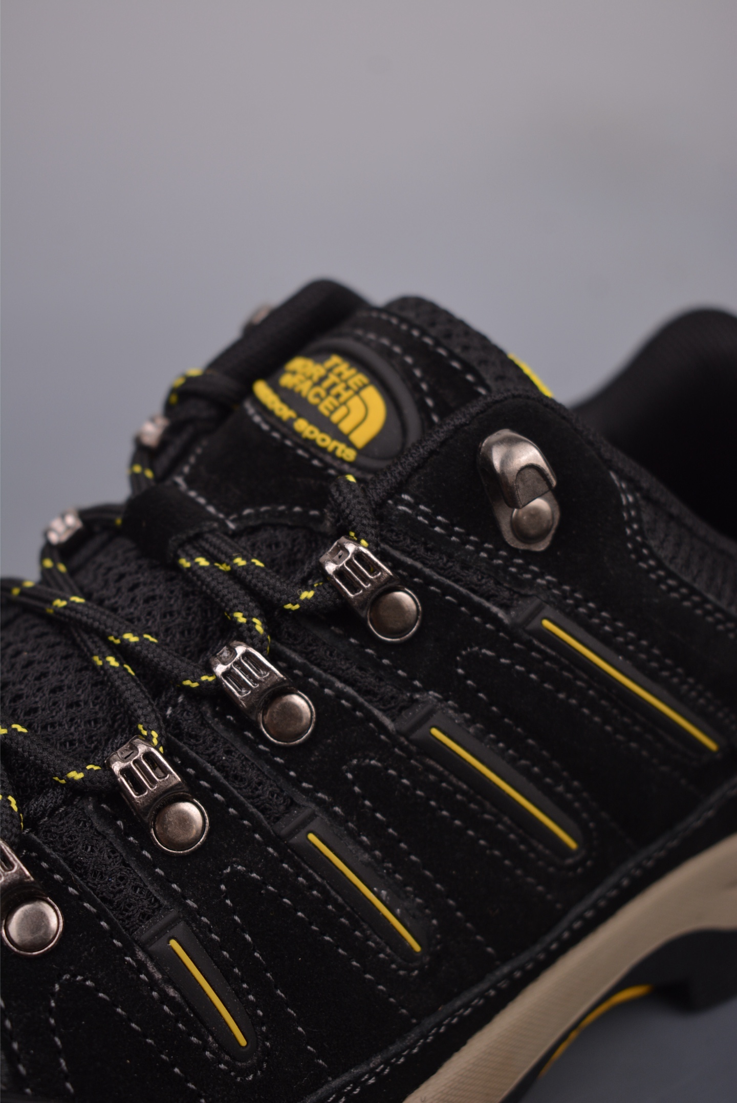 The North Face Hiking Shoes Black and Yellow 838B2324