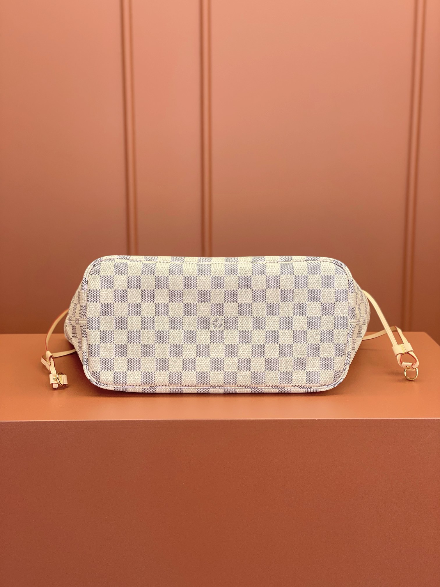 Louis Vuitton NEVERFULL Medium Handbag N41361