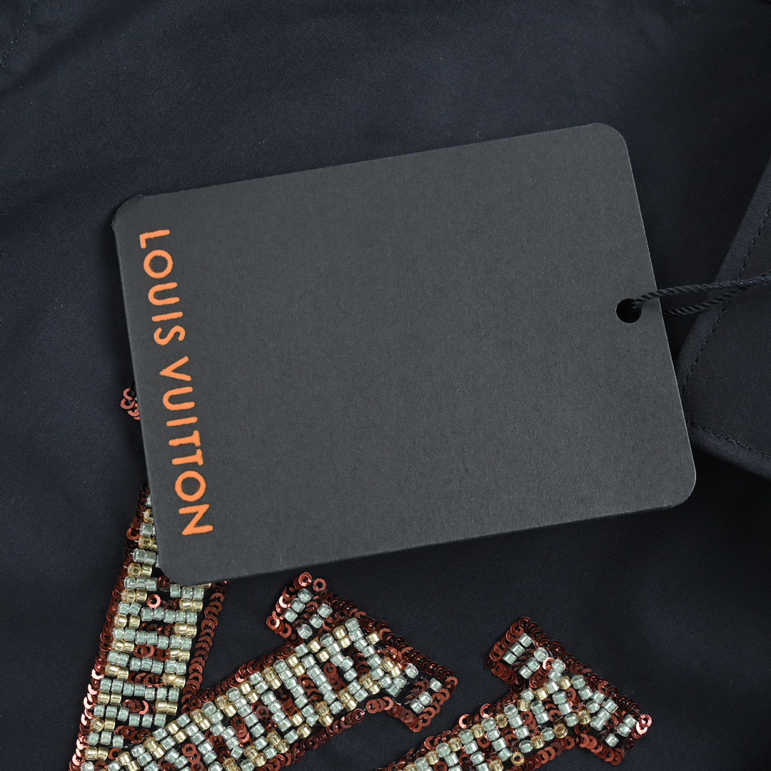 Louis Vuitton 24Fw beaded logo shirt